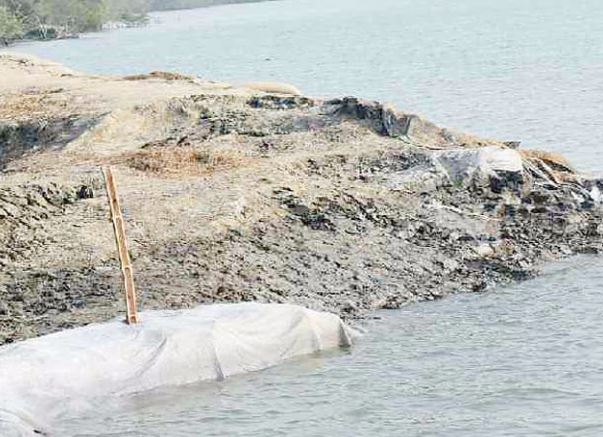 Cyclone Resilient Saline Embankment Project