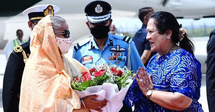 Bangladesh Prime Minister Sheikh Hasina arrived in Delhi September 5 as she begins her four-day state visit to India. (PC: Twitter/@MEAIndia)