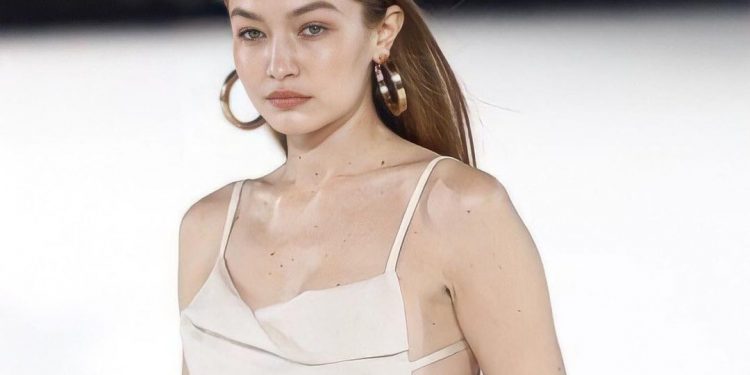 Gigi Hadid, imposter syndrome