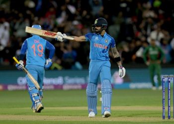 T20 WC : Virat Kohli, Rahul take India to 184/6 against Bangladesh