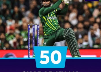 T20 WC : Shadab's 20-ball fifty powers Pakistan to 185/9 against SA
