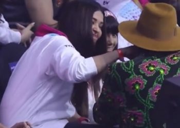 Aishwarya Rai pinches Ranveer Singh's nose at PKL final, video goes viral