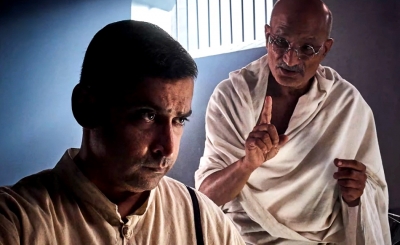 Gandhi Godse Ek Yudh' motion poster depicts war of ideologies - OrissaPOST