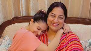 Actress Tunisha Sharma's mother claims Sheezan Khan cheated