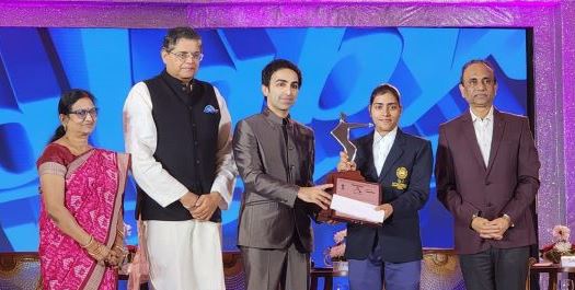 Cyclist Swasti Singh gets Ekalabya Puraskar