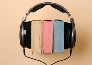 This World Hindi Day, listen to these incredible Hindi audiobooks