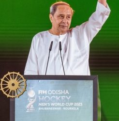 Naveen Patnaik in Hockey world cup in Rourkela