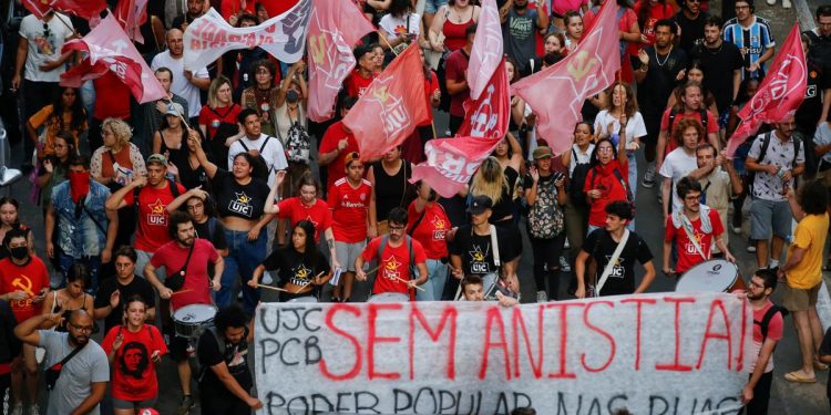 'No amnesty!': Brazilian protests demand jail for rioters