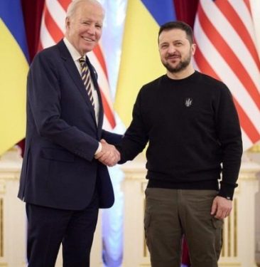 Biden visits Ukraine