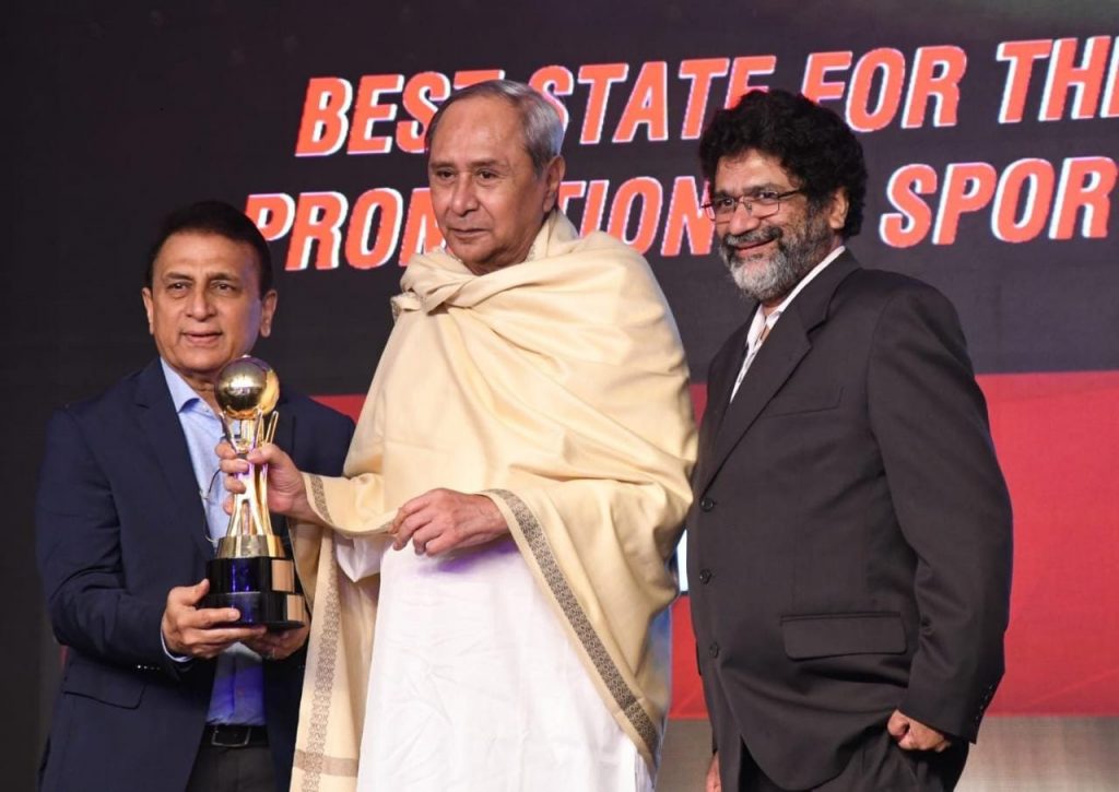 Odisha CM receives 'Best State for Promotion of Sports' award in Mumbai