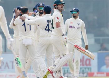 Md Shami takes Travis Head's wicket on Day 1 of Delhi Test (Image: BCCI/Twitter)