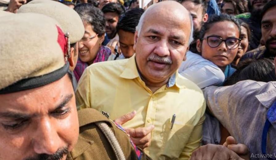 Excise policy scam: Delhi HC issues notice to CBI on Sisodia's bail plea