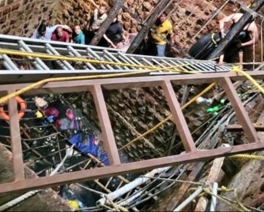 Indore, Ram Navami, wall collapse