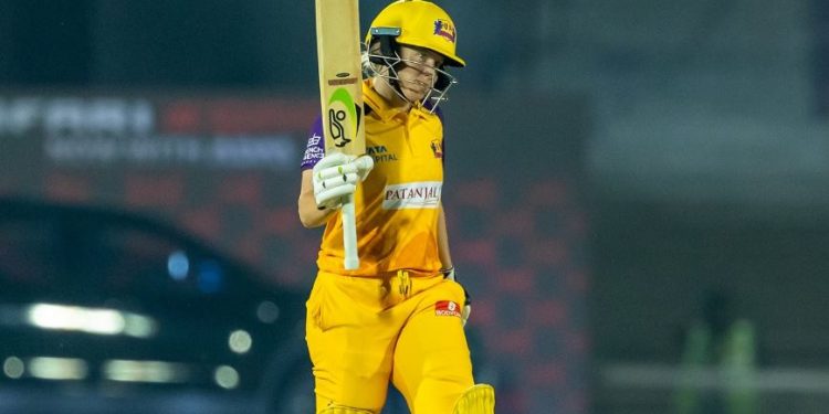 UP skipper Alyssa Healy scores half-century against MI (Image: Twitter)