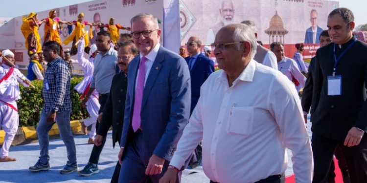 CM Gujarat Bhupendra Patel welcomes Australian Prime Minister Anthony Albanese (Image: Twitter)