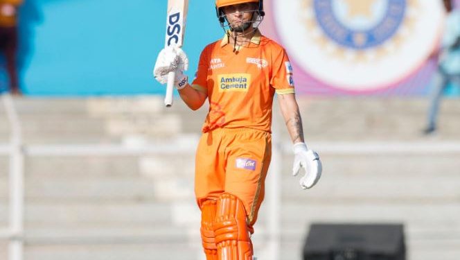Ashleigh Gardner's quick 60 off 39 balls helped Gujarat Giants set a total of 178 on board against UP Warriorz (Image: GujaratGiants/Twitter)
