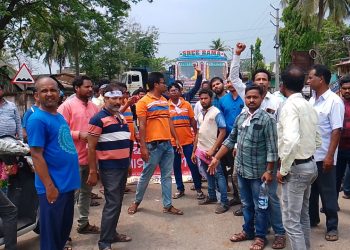 Bandh demanding new district hits normal life in Odisha's Bhanjanagar