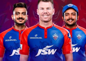 Delhi Capitals new jersey (Image: DelhiCapitals/Twitter)