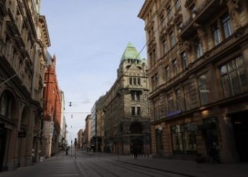 Finland sinks into recession