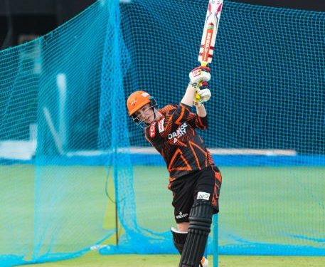 Harry Brook practicing in the nets ahead of IPL season 2023 (Image: SunRisers/Twitter)