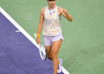 Iga Swiatek beats Raducanu to advance to Indian Wells Masters' quarterfinals (Image: BNPPARIBASOPEN/Twitter)