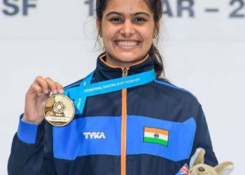 Manu Bhaker to lead India at the ISSF World Cup 2023 (Image: RajBhavanHry/Twitter)