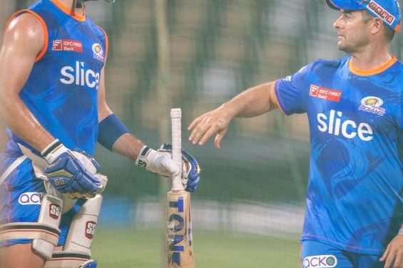 Dewald Brevis and Mark Boucher during Mumbai Indians practice session (Image: mipaltan/Twitter)