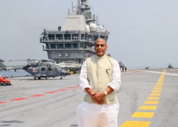 Rajnath Singh addresses top naval commanders onboard INS Vikrant (Image: rajnathsingh/Twitter)