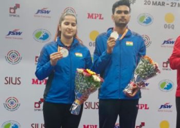 The Indian duo of Rhythm Sangwan-Varun Tomar wins silver medal in 10m Air Pistol Mixed event at the ISSF World Cup 2023 (Image: Media_SAI/Twitter)