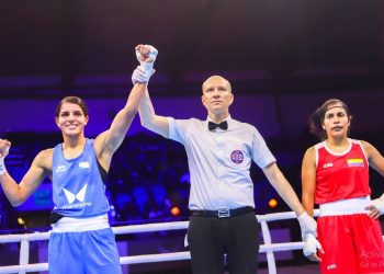 Sakshi Chaudhary wins her opening bout in 52 kg category at the IBA World Women's Boxing Championship 2023 (Image: Twitter)