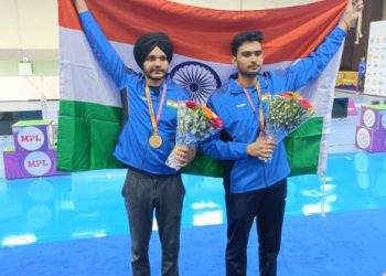 Sarabjot Singh-Varun Tomar won the men's air pistol gold and bronze medals respectively at the ISSF Pistol/Rifle World Cup (Image: DDNewslive/Twitter)