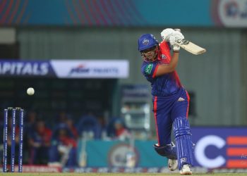 Shafali Verma blistering unbeaten 76 help Delhi Capitals beat Gujarat  Giants (Image: cricbuzz/Twitter)