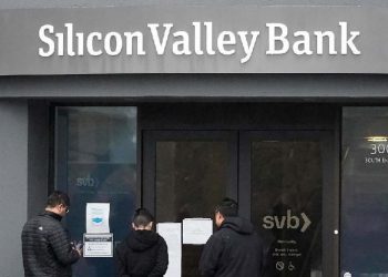 Shockwaves across the world after the collapse of Silicon Valley Bank (Image Courtesy: Deutsche Welle)