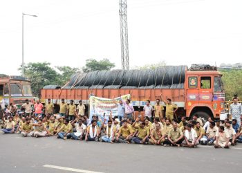 Driver Ekata Mahamanch, Strike, Odisha, Drivers, Bus, Transportation