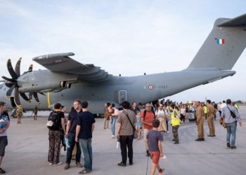 French Air Force carries rescue operation in violent hit Sudan (Courtesy: Reuters)