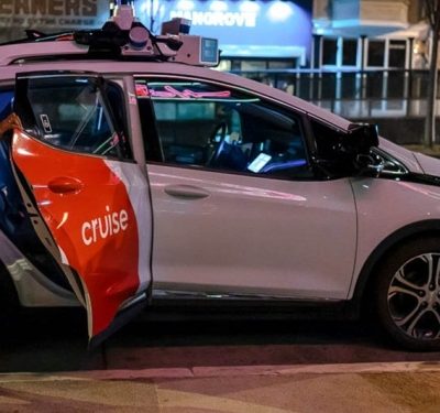 GM's self-driving car crashes into bus, automaker recalls 300 robotaxis