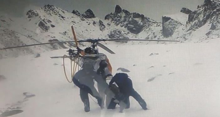 IAF rescues 13 Indian Army personnel in North Sikkim (Image: easterncomd/Twitter)