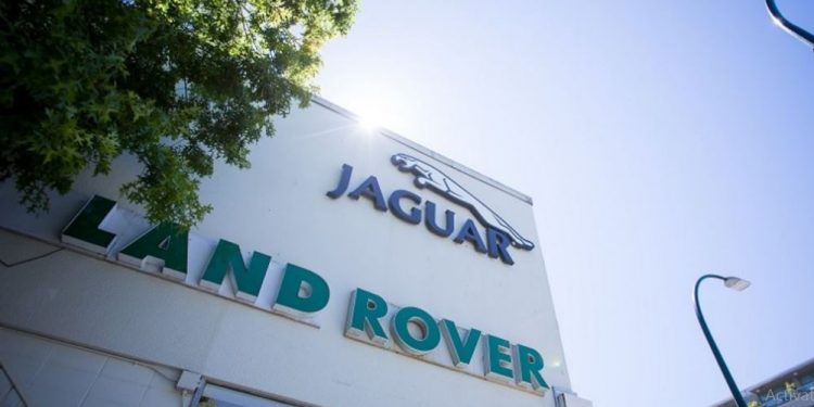Jaguar Land Rover plans to invest £ 15 billion over the span of five years in Europe (Image: Automotive_News/Twitter)