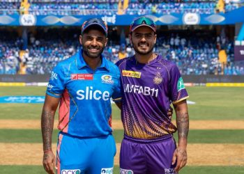 Suryakumar Yadav and Nitish Rana during toss IPL 2023 (Image: iplt20.com)