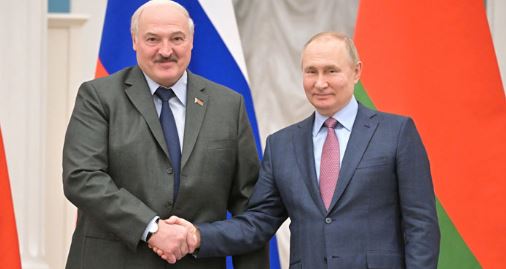 Putin, Lukashenko hold talks on defence, economic ties