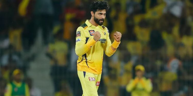 Ravindra Jadeja shines with the ball for CSK against SRH (Image: iplt20.com)