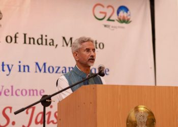 EAM S Jaishankar addressing the Indian diaspora in Mozambique (Image: DrSJaishankar/Twitter)