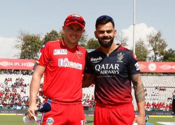Sam Curran and Virat Kohli during toss (Image: iplt20.com)