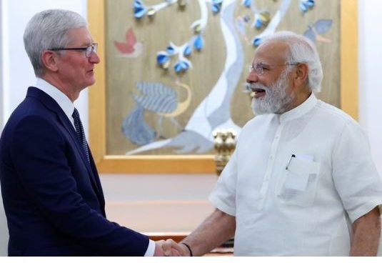 Tim Cook Narendra Modi India Apple