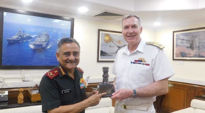 Admiral Sir Tony Radakin, Chief of Defence Staff, UK meets General Anil Chauhan, CDS India (Image: PBNS_India/Twitter)