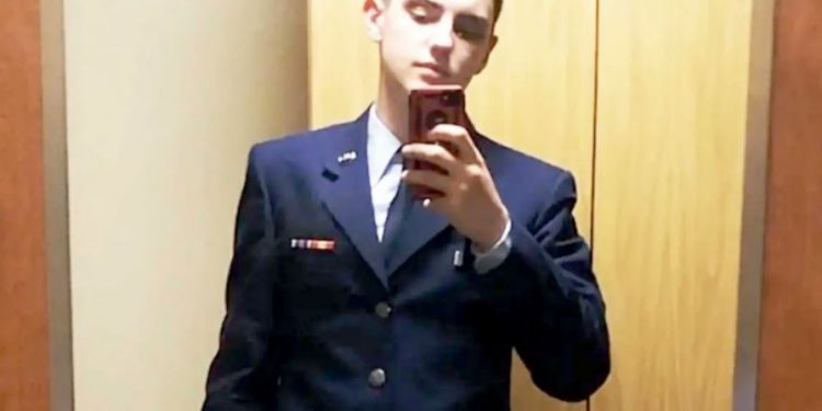 US records leak accused Massachusetts National Air Guardsman Jack Teixeira (Image: Twitter)