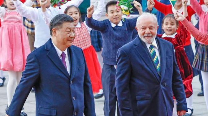 Xi Jinping with his Brazilian counterpart Lula da Silva (Image: LulaOficial/Twitter)