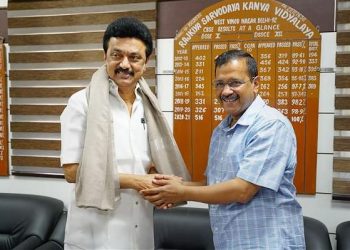 Tamil Nadu's CM MK Stalin with Delhi's CM Arvind Kejriwal (Image: PTI)