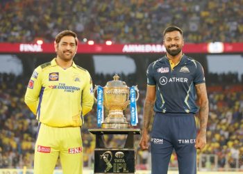 Chennai Super Kings skipper Mahendra Singh Dhoni with his Gujarat Titans counterpart Hardik Pandya at the toss IPL 2023 final (Image: ilpt20.com)