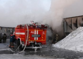 Drone attack causes fire at Russian oil refinery